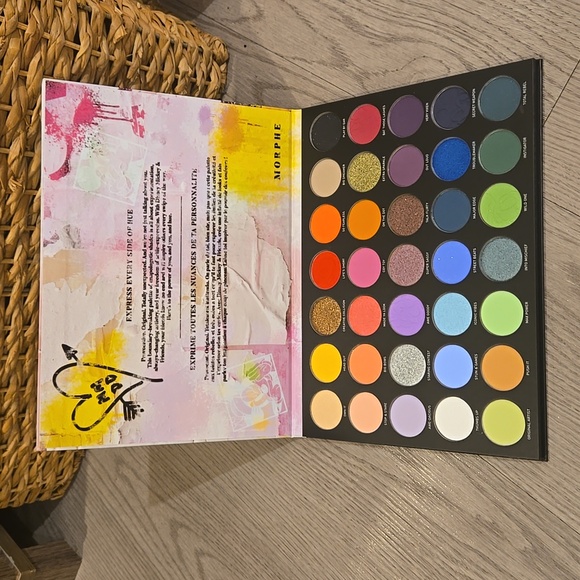 Morphe Other - Morphe Mickey & Friends Truth Be Bold Artistry Palette  Limited Edition